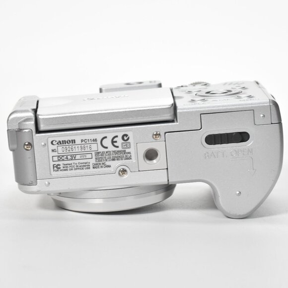 Canon PowerShot A610 Digital Camera 5MP 4x Optical Zoom Video 2GB SD Card MINT - Picture 10 of 16